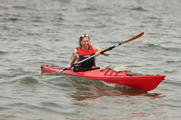 Le kayak freestyle, une activité pour toute la famille