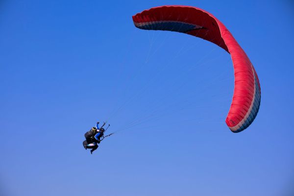 L'équipement indispensable pour le parachutisme